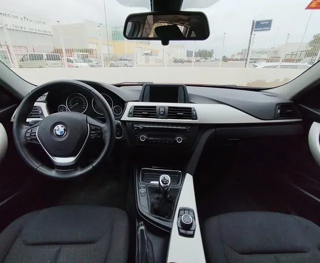 AM Automóviles Navarra BMW Serie 3 316d
