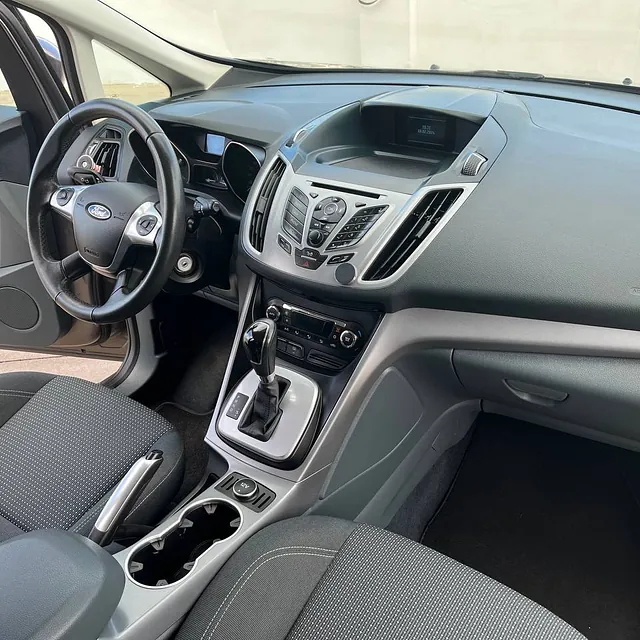AM Automóviles Navarra Ford C-MAX