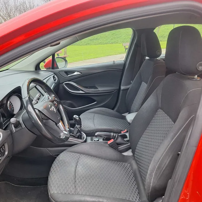 Opel Astra 1.6 CDTI
