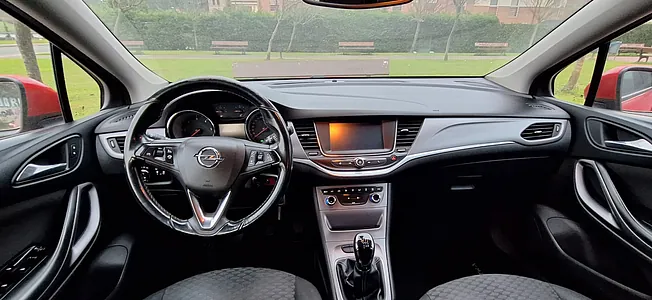 Opel Astra 1.6 CDTI